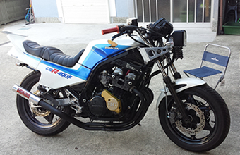 ホンダ CBR400F